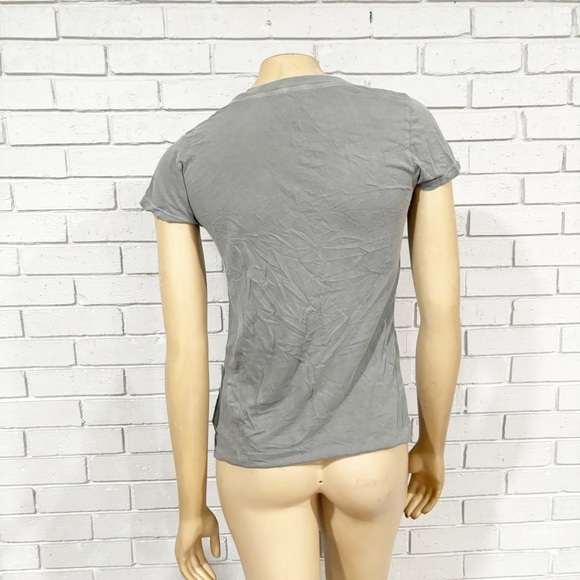 Urban Outfitters Hometown Heroes Graphic Tee - Picture 6 of 15